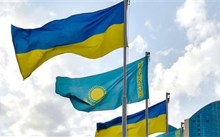 Проблема в том, что казахстанцы находятся в разных городах Украины - посол Дархан Калетаев