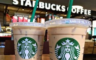В России останавливает работу компания Starbucks
