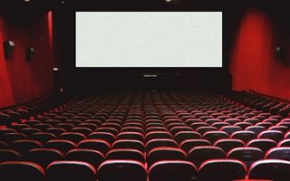 Вместо западных фильмов казахстанские, индийские и китайские предложили показывать в кинотеатрах России