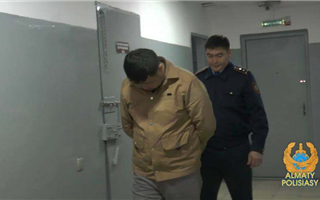 В Алматы задержали угонщиков автомобиля у таксиста