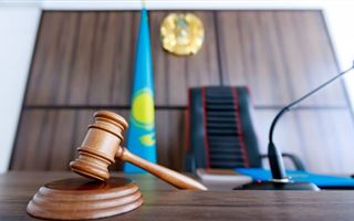 За взятку осудили сотрудника горздрава Алматы