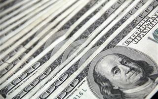 «Я даже не представляю, какие экономические последствия вызовет сам факт отказа от доллара» - эксперт