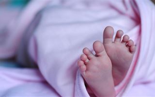 В Кызылорде женщина "нашла" на улице новорожденного ребенка