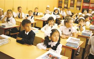 Почему нельзя закрывать «русско-казахские» школы в Казахстане, рассказали эксперты