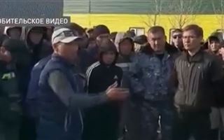 Рабочие из посёлка Теректы Карагандинской области пожаловались на массовые увольнения