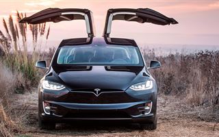 Tesla отзовет тысячи автомобилей
