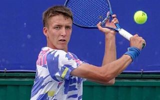 Казахстанский теннисист проиграл на старте турнира в Праге