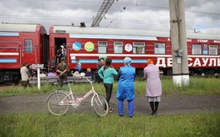 Медицинские поезда окажут помощь жителям отдаленных станций Казахстана