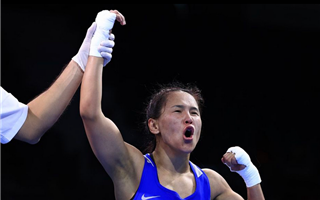 Казахстанки борются за выход в финал чемпионата мира по боксу: прямая трансляция боев