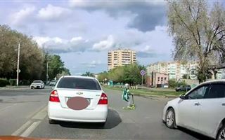 В Уральске водитель сбил ребенка, отвез его домой и скрылся