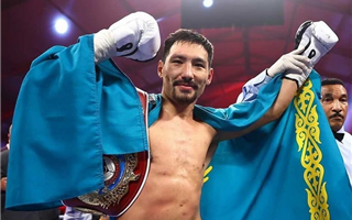 Казахстанский чемпион мира пообещал нокаутировать Канело 