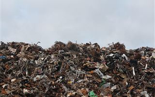 Чиновников наказали за мусорные свалки в Мангистау