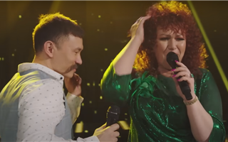 «Как же классно знать и казахский, и русский»: зрители в восторге от песни в популярном российском шоу
