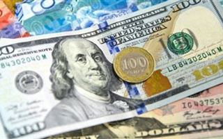 Доллар резко подешевел на торгах - данные KASE