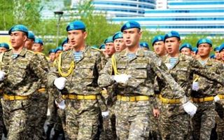 В Казахстане отмечают День десантника