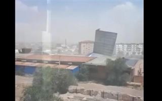 В Балхаше ветер сорвал крыши со стадиона "Металлург" и еще нескольких зданий
