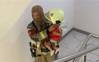 Столичные пожарные спасли двоих детей