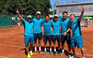 Казахстанские теннисисты впервые в истории вышли в 1/4 юношеского ЧМ