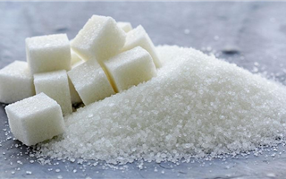 Премьер-министр поручил разобраться с деятельностью сахарного монополиста