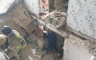 В Темиртау объявили режим ЧС после взрыва в многоэтажке 