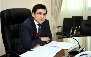 Юрист предлагает уволить министра Аймагамбетова 