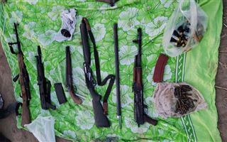 Два схрона огнестрельного оружия и боеприпасов было найдено в Шымкенте