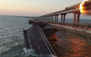 Погибло три человека при подрыве Крымского моста