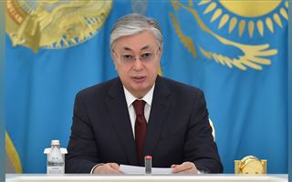 Глава государства поздравил казахстанцев с Днем Республики