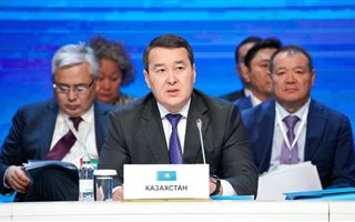 Алихан Смаилов в качестве председателя выступил на заседании Совета глав правительств СНГ в расширенном формате