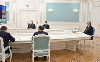 Токаев: конфликт Азербайджана и Армении следует урегулировать исключительно мирным путем
