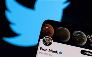 Илон Маск стал руководителем Twitter