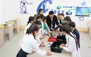 500 детей Жезказгана и Семея обучат основам робототехники и программирования