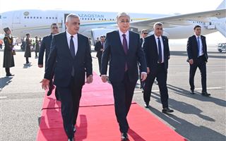 Президент Касым-Жомарт Токаев прибыл с рабочим визитом в Ереван