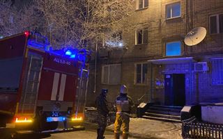 Пришлось эвакуировать 25 жильцов на мороз: пожар в общежитии Петропавловска