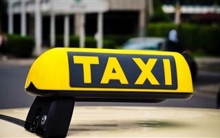 Мажилисмен раскритиковал власти за ситуацию с "Яндекс.Такси" в Казахстане