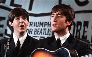 Пол Маккартни рассказал о «глубоком горе» после смерти Джона Леннона