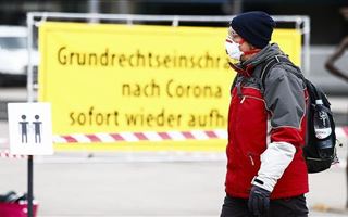 В Германии подсчитали число смертей от коронавируса за три года