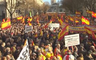 Отставки правительства требуют демонстранты в Мадриде