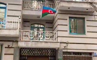 Человек погиб при нападении на посольство Азербайджана в Иране