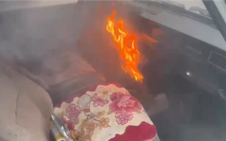 Житель Костаная вышел на пробежку и потушил горящий автомобиль