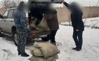 В Павлодаре задержали мужчину с пятью мешками рыбы