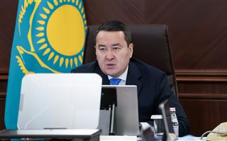 Премьер-министр РК поздравил казахстанцев с праздником