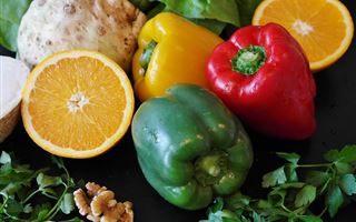 Какие фрукты и овощи опасно есть весной, рассказала нутрициолог