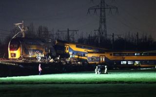 Поезд сошел с рельсов в Нидерландах под Гаагой, погиб один человек