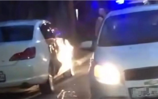 В Павлодаре полицейские устроили погоню за водителем строительного крана