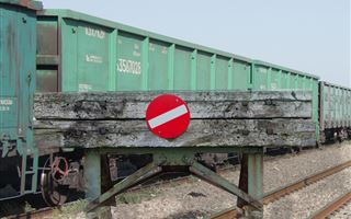 В Костанае встала железная дорога: 1.5 тысячи вагонов забили все тупики