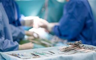 Шымкентские врачи 19 раз оперировали ребенка с тяжёлыми ожогами 