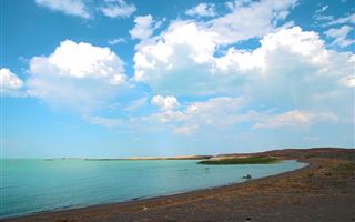 "Берите минимум 2 запаски" - на дорогу к озеру Балхаш жалуются казахстанцы