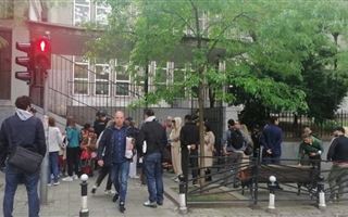 В Белграде в результате стрельбы в школе погибли девять человек