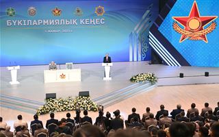 Касым-Жомарт Токаев провел Всеармейское совещание